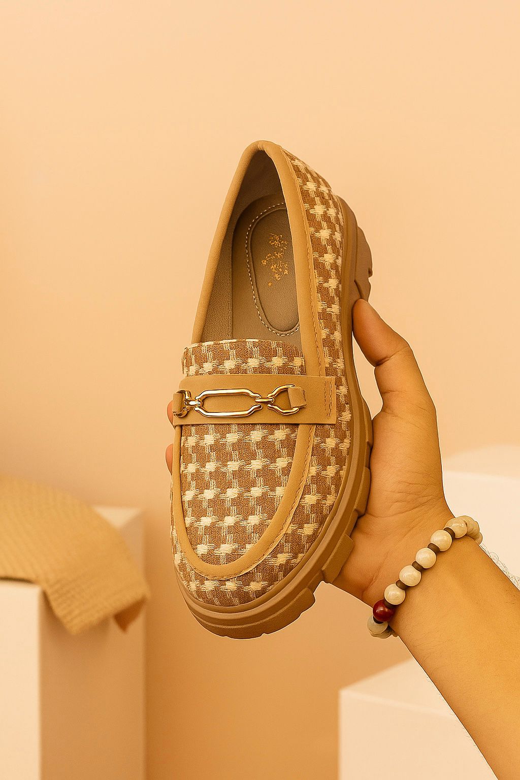 loffer partywear|colour:tan with cream work