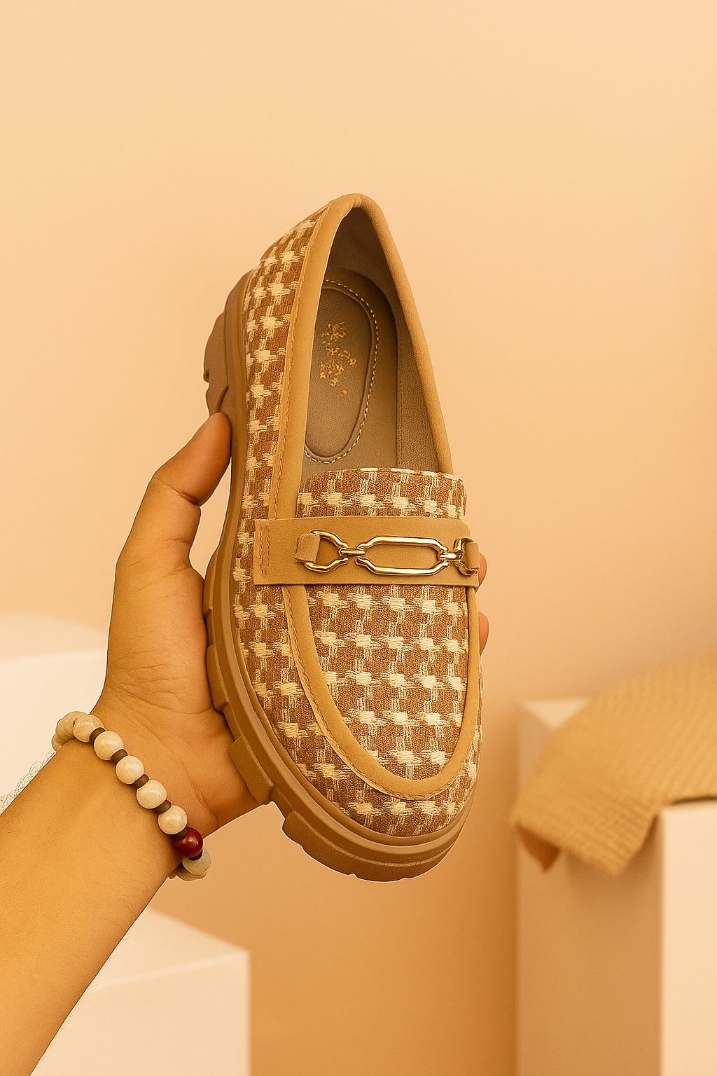 loffer partywear|colour:tan with cream work